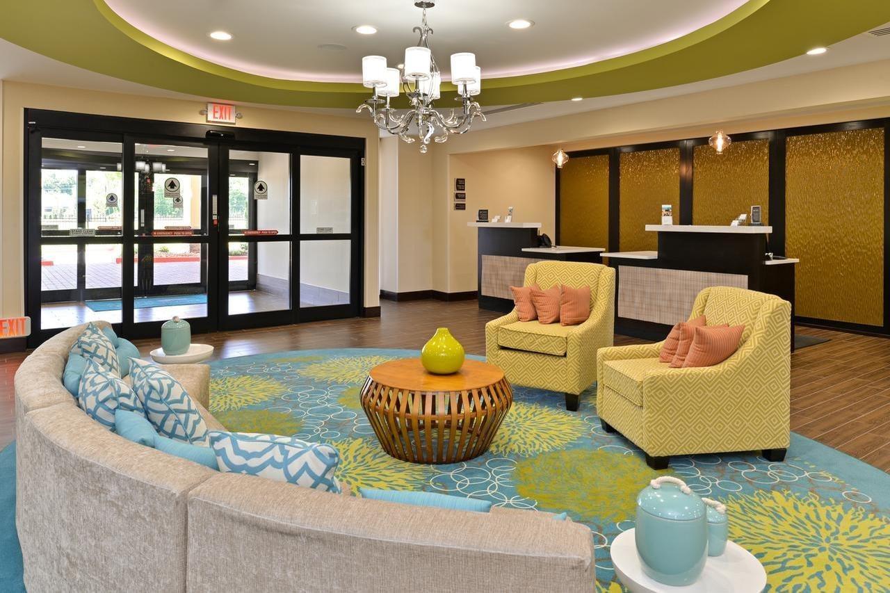 Hilton Garden Inn Dubuque Downtown Zewnętrze zdjęcie