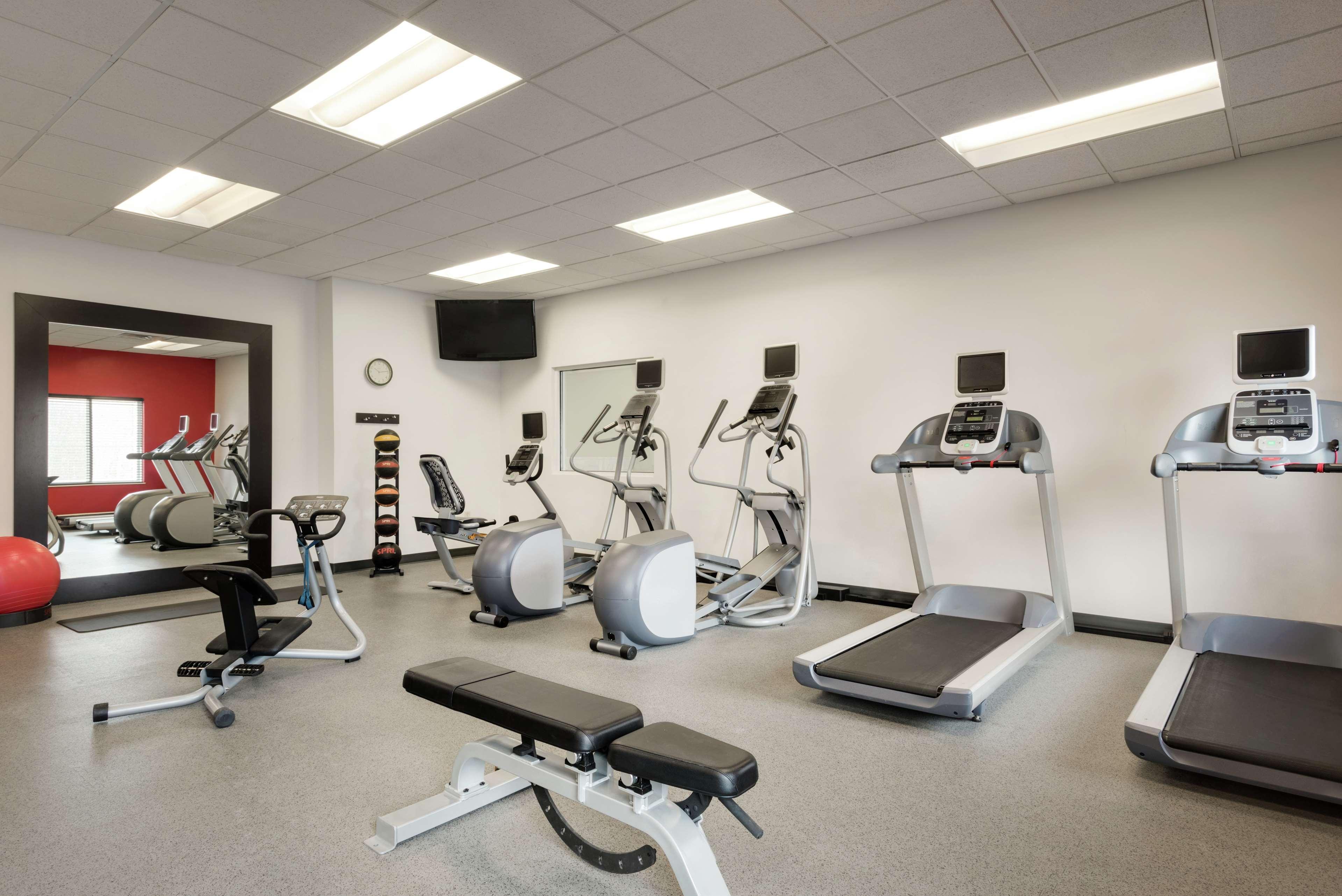 Hilton Garden Inn Dubuque Downtown Zewnętrze zdjęcie