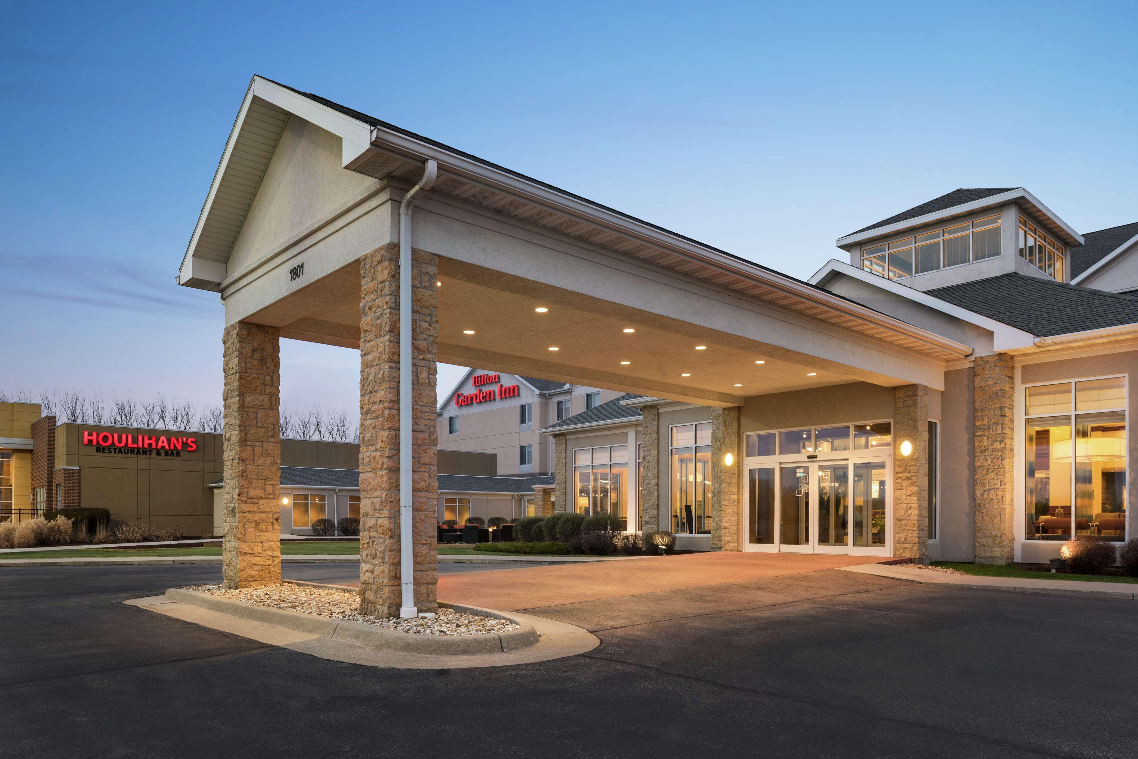 Hilton Garden Inn Dubuque Downtown Zewnętrze zdjęcie