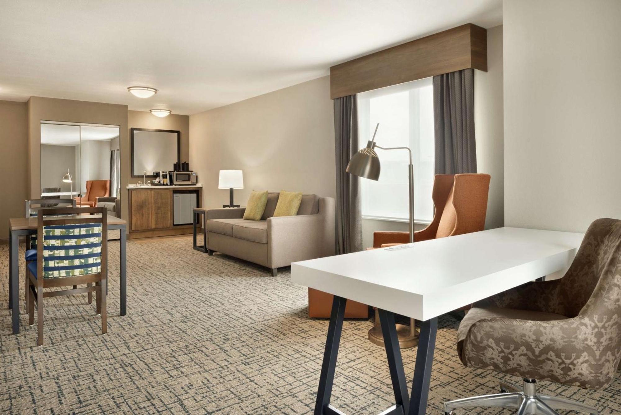 Hilton Garden Inn Dubuque Downtown Zewnętrze zdjęcie